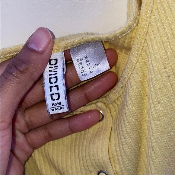 Yellow crop tank - Picture 2 of 3